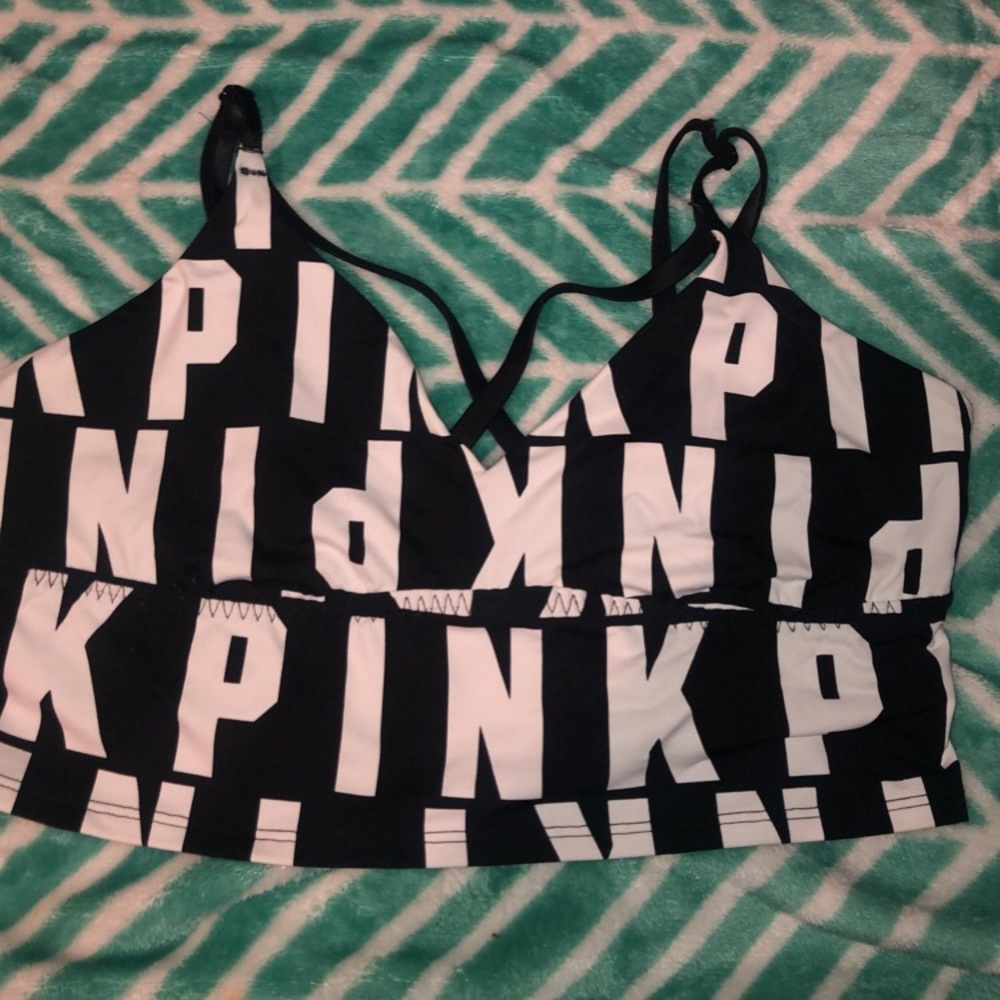 VICTORIOUS SECRET BLACK & WHITE SPORTS BRA